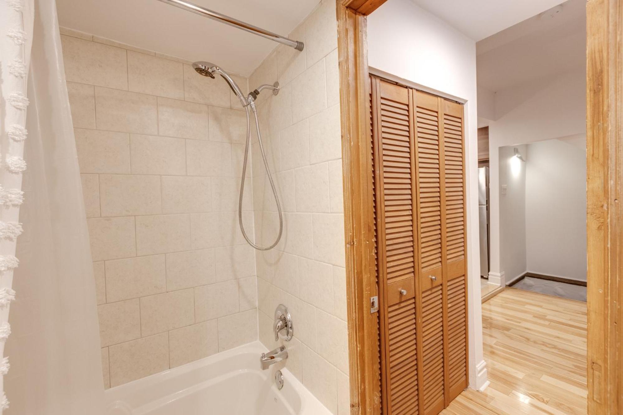 Apartement Saint Andre Montréal Eksteriør bilde